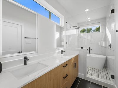 New construction Single-Family house 5306 Teodoro Ln, Houston, TX 77091 - image 15