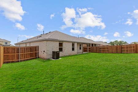 New construction Single-Family house 1817 Dandy Brush Dr, Leander, TX 78641 - image
