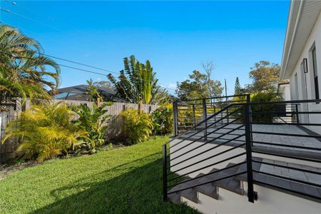 New construction Single-Family house 2355 Bahia Vista St, Sarasota, FL 34239 - photo 35 35