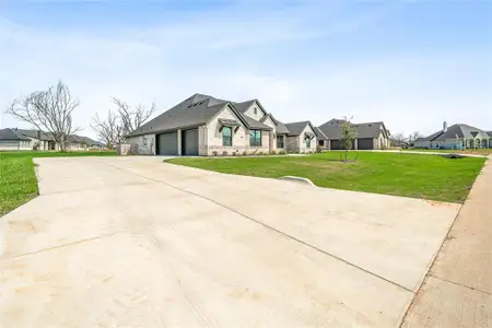 Pecan Plantation by Al Couto Homes in Granbury - image 2