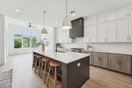 New construction Single-Family house 101 Yellow Bells, Horseshoe Bay, TX 78657 null- photo 19 19
