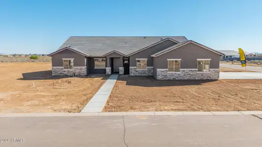 New construction Single-Family house 9195 W Limestone Mountain Dr, Casa Grande, AZ 85194 - image