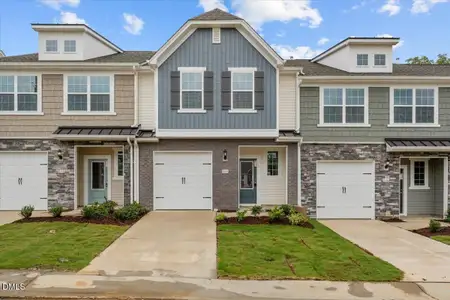 New construction Townhouse house 2126 Willow Glen Dr, Graham, NC 27253 - image