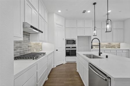 New construction Townhouse house 8113 Legacy Oak Dr, McKinney, TX 75071 559h Plan- photo 3 3