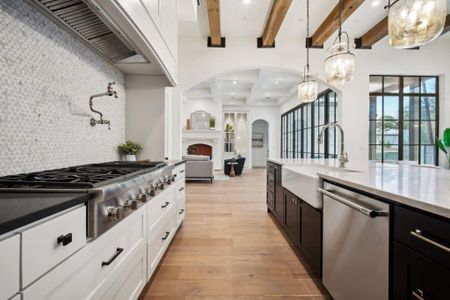 New construction Single-Family house 2306 Fortune Dr, Austin, TX 78704 null- photo 13 13