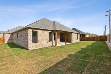 New construction Single-Family house 804 Abbey Road, Van Alstyne, TX 75495 Amy- photo 23 23