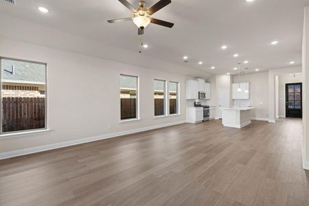 New construction Single-Family house 4532 Brentfield Dr, Crowley, TX 76036 plan Wimberly - image 13