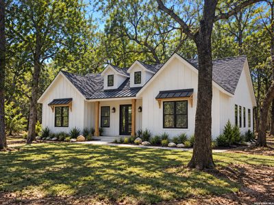 New construction Single-Family house 729 County Rd 676, Devine, TX 78016 - image