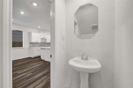 New construction Single-Family house 14215 Aston Pine Dr, Houston, TX 77032 - image 13