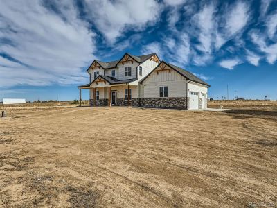 New construction Single-Family house 1096 N Shoshone Ct, Strasburg, CO 80136 null- photo 1 1