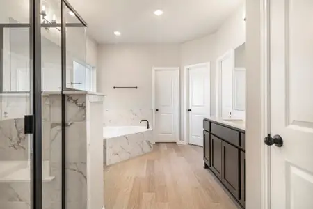 New construction Single-Family house 13435 Maverick Trl, Conroe, TX 77303 - image 5