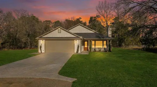 New construction Single-Family house 117 Cypress Cir, Mount Vernon, TX 75457 - image