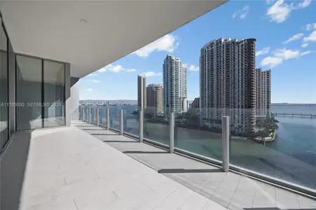 New construction Condo house 300 Biscayne Blvd Wy, Unit 1102, Miami, FL 33131 - image