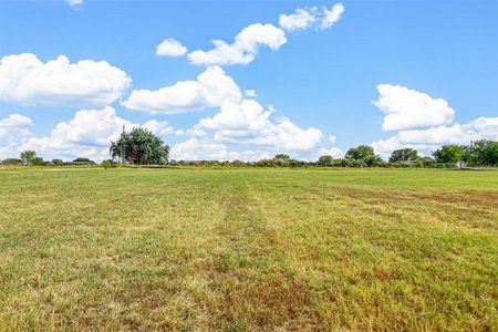 View of yard featuring a rural view