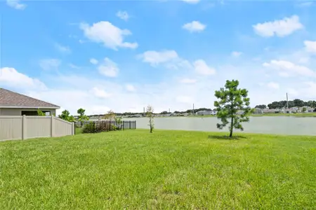 New construction Single-Family house 7782 Sail Clover Ln, Zephyrhills, FL 33540 - image