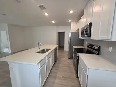 New construction Single-Family house 5599 Maddie Dr, Haines City, FL 33844 plan The Victoria - image 4