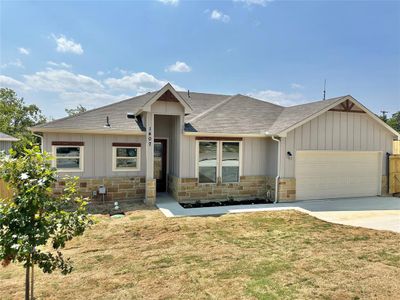 New construction Single-Family house TBD N Rusk St, Weatherford, TX 76086 null- photo 0