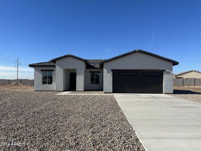 New construction Single-Family house 16020 S Stevens Place, Arizona City, AZ 85123 - photo 0