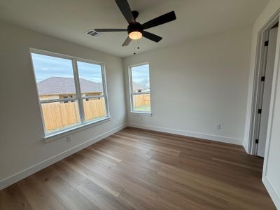 New construction Single-Family house 406 Hogans Place Pl, Meadowlakes, TX 78654 - image 3