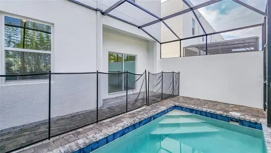 New construction Townhouse house 387 Famagusta Dr, Davenport, FL 33896 - image