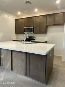 New construction Single-Family house 25114 N 132Nd Lane, Peoria, AZ 85383 3510- photo 4 4