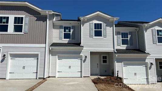New construction Townhouse house 9012 Foggy Brook Lp, Charlotte, NC 28216 - image