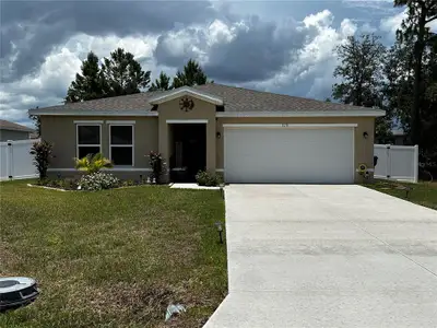 New construction Single-Family house 319 Hibiscus Dr, Kissimmee, FL 34759 - image
