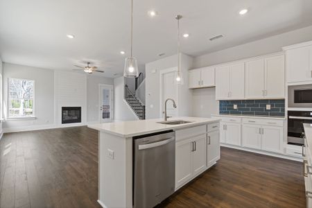 New construction Single-Family house 1712 Crimson Feather Dr, Jefferson, GA 30549 plan Stafford - image 6