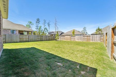 New construction Single-Family house 13111 Hidden Village Ct, Conroe, TX 77302 plan 3019 Elevation B - image 3