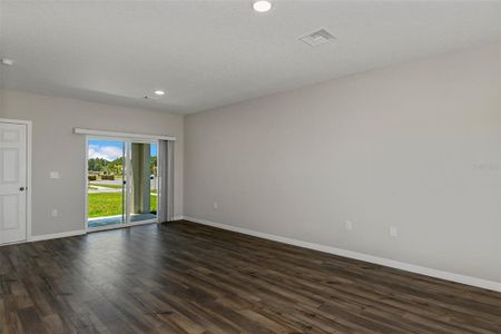 New construction Single-Family house 1536 Hummingbird Rd, Winter Haven, FL 33884 Lago- photo 10 10