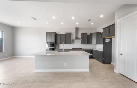 New construction Single-Family house 24691 N 169Th Ave, Surprise, AZ 85387 Catalina- photo 3 3