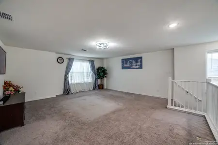 New construction Single-Family house 15323 Danae Bnd, San Antonio, TX 78245 null- photo 16 16