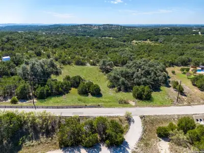 New construction Single-Family house 1456 Primrose Path, Canyon Lake, TX 78133 - image