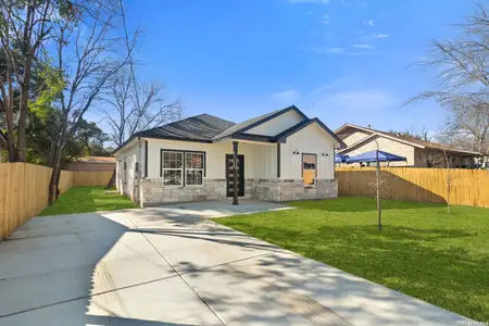 New construction Single-Family house 2218 W Wildwood Dr, San Antonio, TX 78201 - image