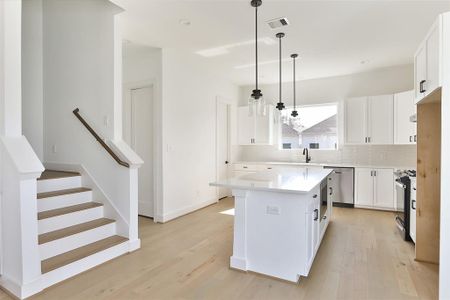 New construction Single-Family house 1020 W 15Th 1/2 St, Unit A, Houston, TX 77008 null- photo 9 9