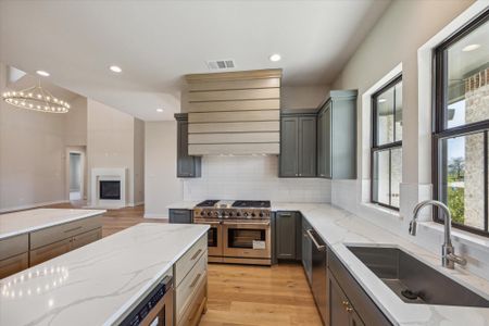 New construction Single-Family house 1020 Lake Breeze Dr, Waller, TX 77484 - image 11