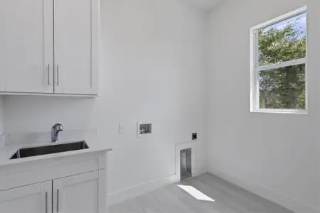 New construction Single-Family house 15715 Viscount Cir, Port Charlotte, FL 33981 - image