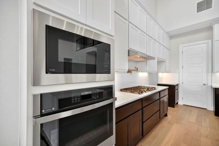 New construction Single-Family house 1808 Rolling Oaks Dr, Fort Worth, TX 76008 plan Harrison - image 7