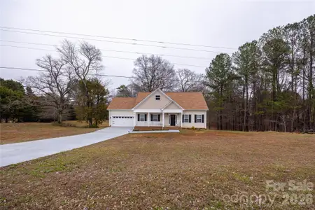 New construction Single-Family house 245 John Cline Rd, Cherryville, NC 28021 - image