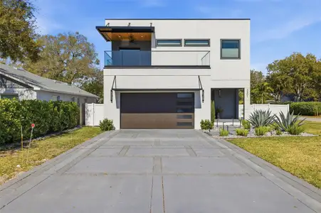 New construction Single-Family house 3301 W Paul Ave, Tampa, FL 33611 - image