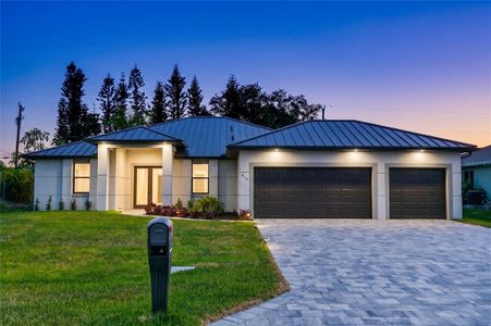 New construction Single-Family house 812 Sw 14Th Ave, Cape Coral, FL 33991 - image