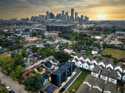 New construction Single-Family house 317 N Nagle Street, Houston, TX 77003 - photo 0