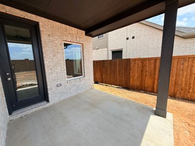 New construction Single-Family house 17257 Oxborough Dr, Fort Worth, TX 76247 plan Valor - image