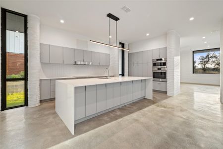 New construction Single-Family house 10 Peace Pipe, Wimberley, TX 78676 plan The AlphaBeta Z - image 10