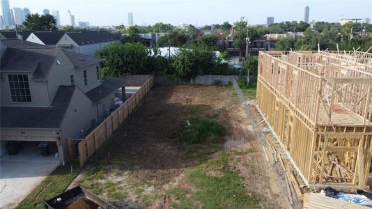 New construction Single-Family house 710 E 7Th St, Houston, TX 77007 - image 9