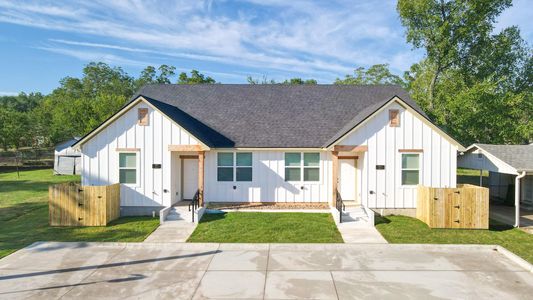 New construction Single-Family house 603 N Echols St, Caldwell, TX 77836 - image