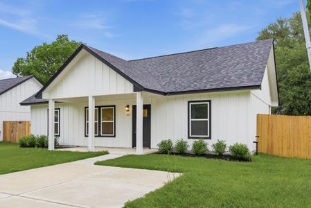 New construction Single-Family house 205 Spruce, Daisetta, TX 77533 - image
