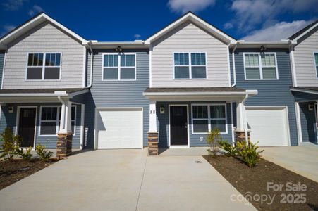 New construction Townhouse house 114 Clear Creek Ln, Waynesville, NC 28785 - image