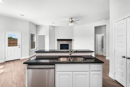 New construction Single-Family house 3809 Arrowchop Dr, Caddo Mills, TX 75135 plan Cottonwood | Fox Landing - image 7