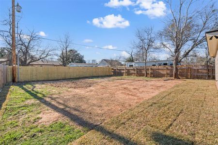 New construction Single-Family house 621 Delano St, Waco, TX 76704 - image